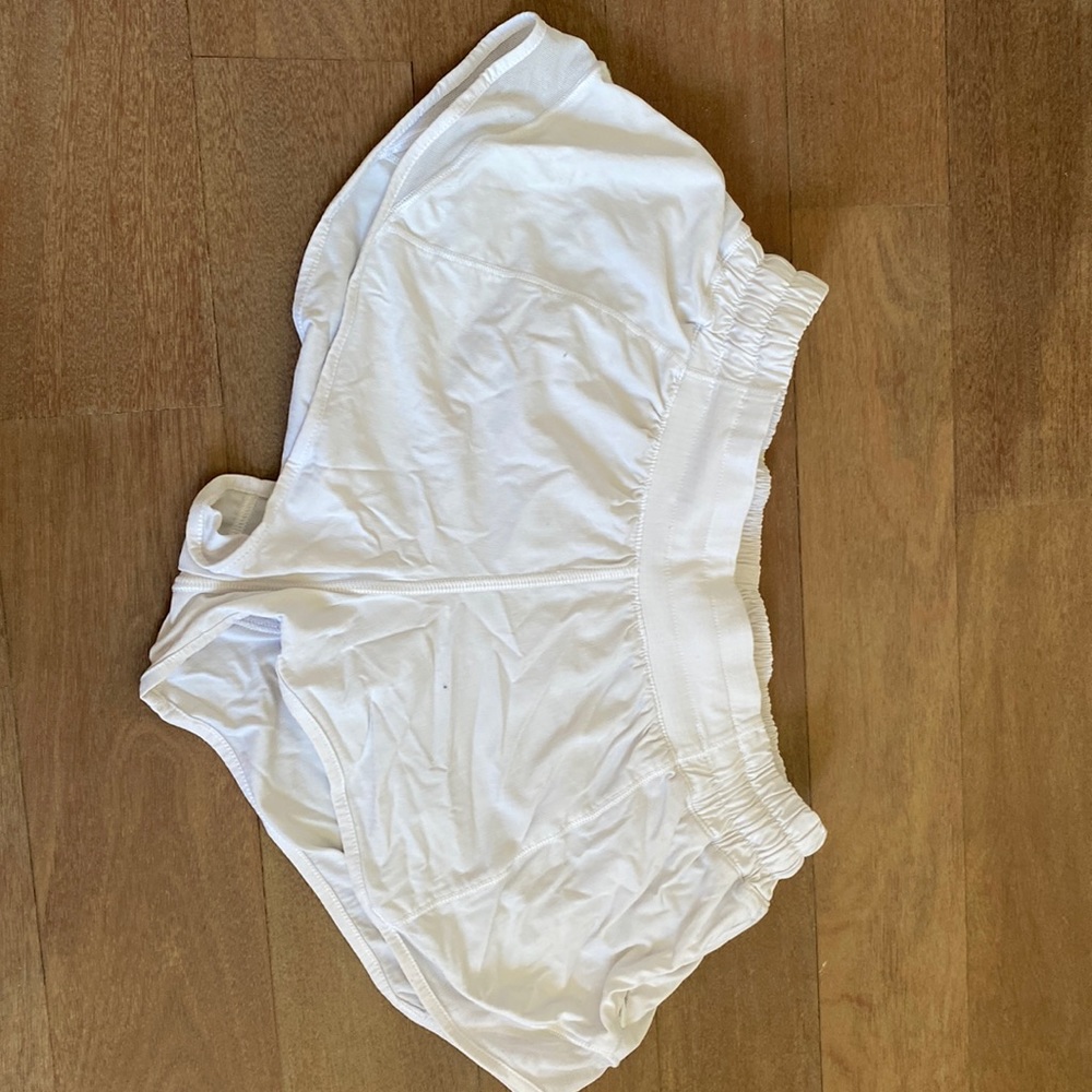 White lululemon shorts
